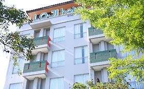 Loji Hotel